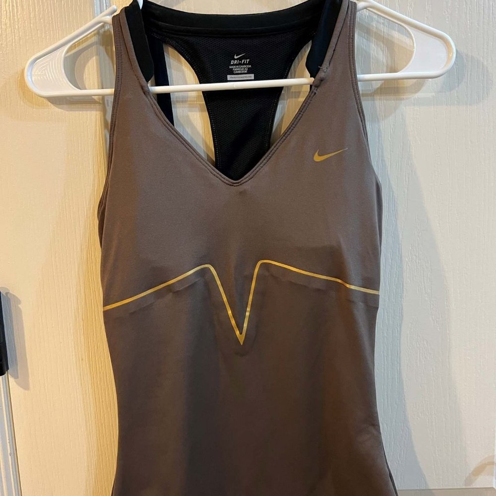 Nike Tennis Top